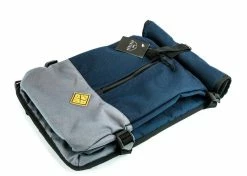 Sac à Dos Restrap COMMUTE BACKPACK -magasin de vélo Backpack 1024x1024 ae7a11f1 1339 483f bcd8 692ecdc7e104