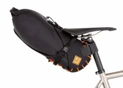 Sacoche De Selle Restrap Saddle Bag - 8 Litres 8 Sacoche De Selle Restrap Saddle Bag - 8 Litres -magasin de vélo E07xTT80RXW4Xj25MYbE 00 8L Saddle Bag2 1024x1024 87aeb988 fe1c 4dce 9a62 7c4117bd35f5
