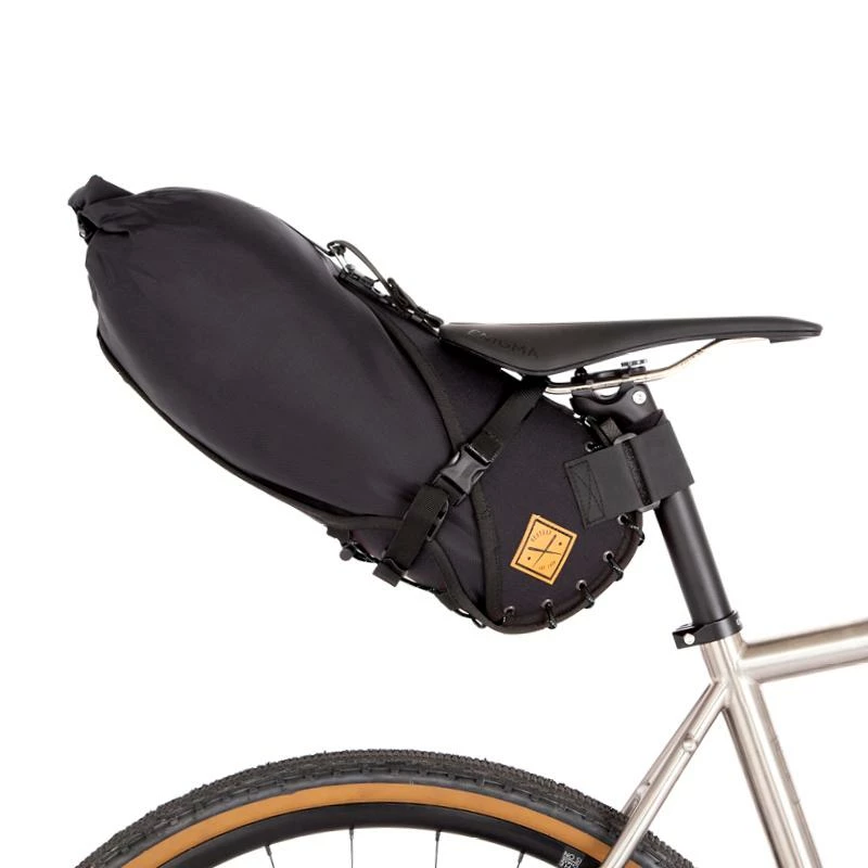 Sacoche De Selle Restrap Saddle Bag - 8 Litres 3 Sacoche De Selle Restrap Saddle Bag - 8 Litres