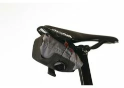 Sacoche De Selle SILCA Seat Roll Asymmetrico -magasin de vélo sacoche de selle silca seat roll asymmetrico baroudeur cycles 3